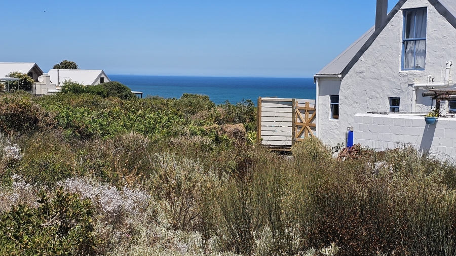 4 Bedroom Property for Sale in Grotto Bay Western Cape